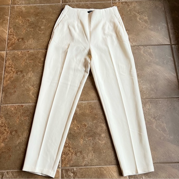New Dynamite Kendall Slim Fit White Pants - Picture 2 of 7